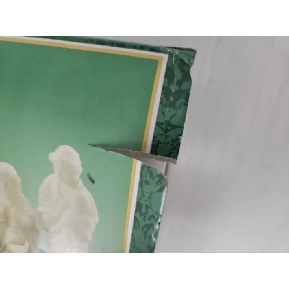 World Bazaars Nativity Set - Jade Collection‎ 11pc Including Wood Base